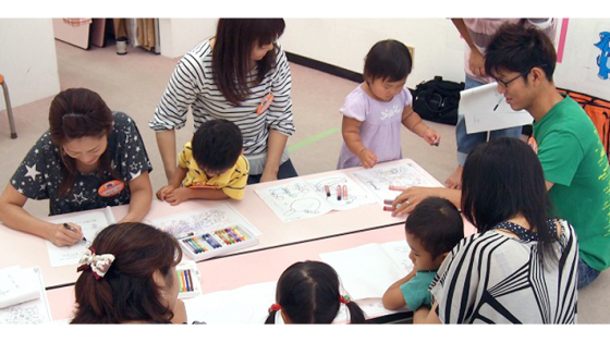 無料体験レッスン 幼児から高校生まで年齢に合わせて通える英会話教室 外国人講師と日本人講師で本物の英会話とポイントを学べる 那珂市で人気の英会話教室 Eparkスクール